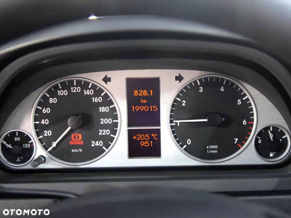 Mercedes-Benz Klasa B 170 BlueEFFICIENCY - 17