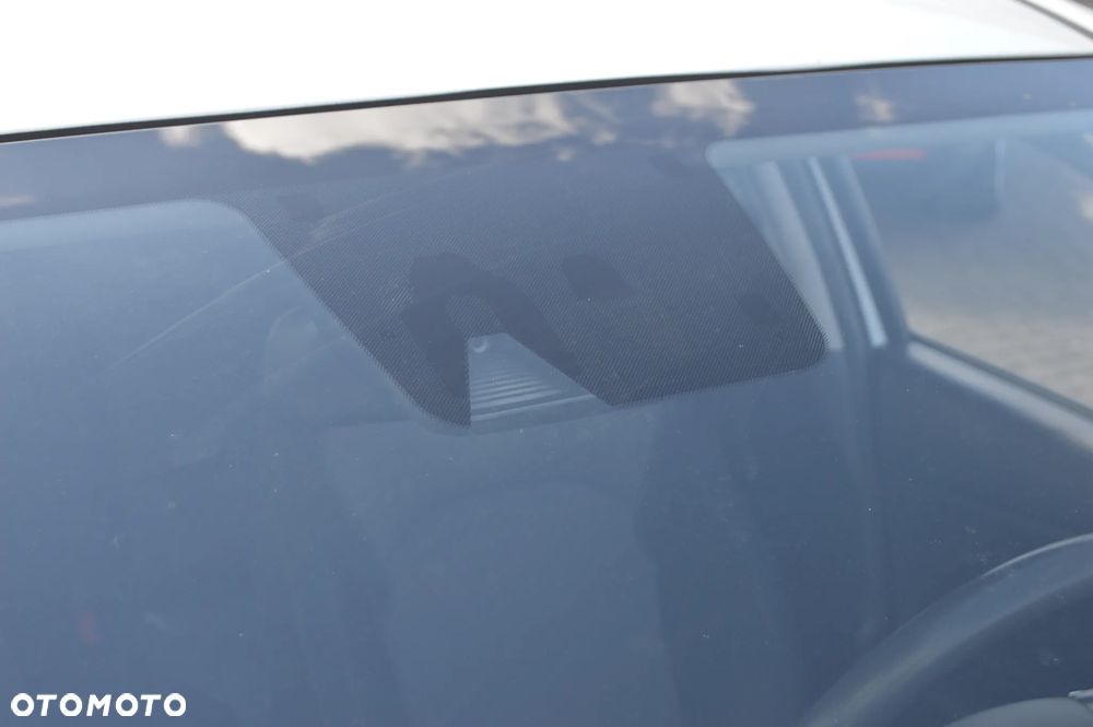 Hyundai i30 1.6 D Comfort - 20