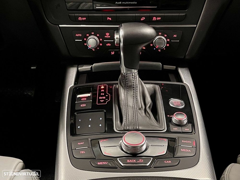 Audi A6 Allroad 3.0 TDi quattro Adv.S tronic C.Diesel - 25