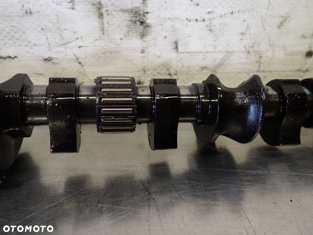 WAŁEK MIMOŚRODOWY BMW E90 320I - 3