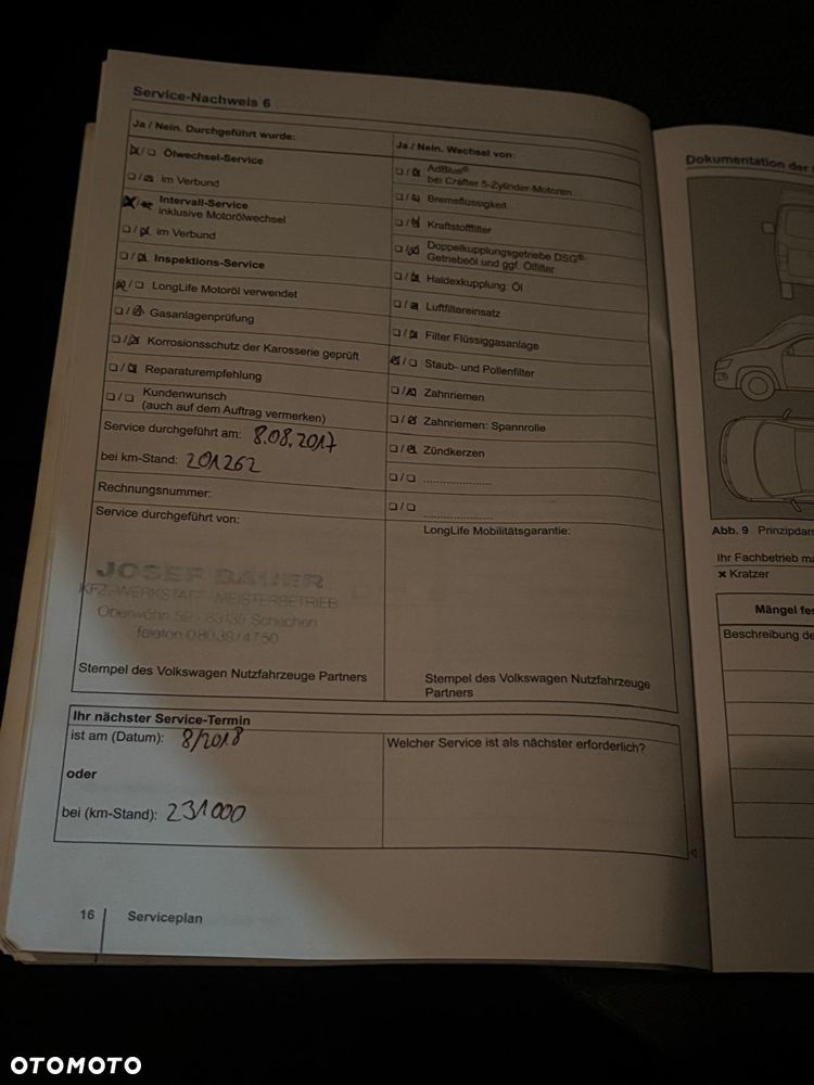 Volkswagen Multivan - 37