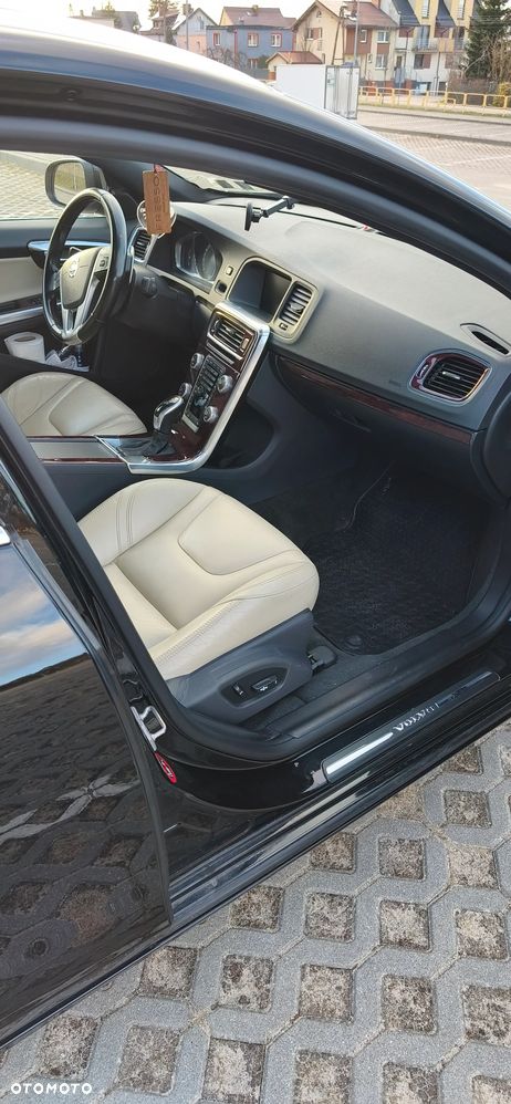 Volvo S60 2.5 T5 AWD - 7