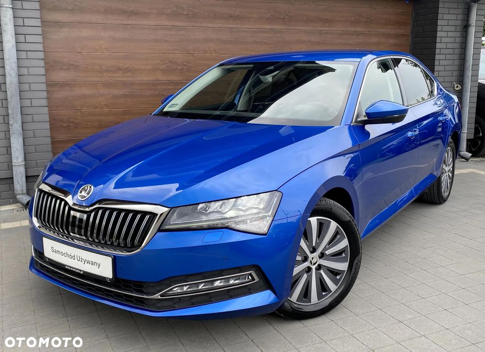 Skoda Superb 2.0 TDI SCR Style DSG - 3