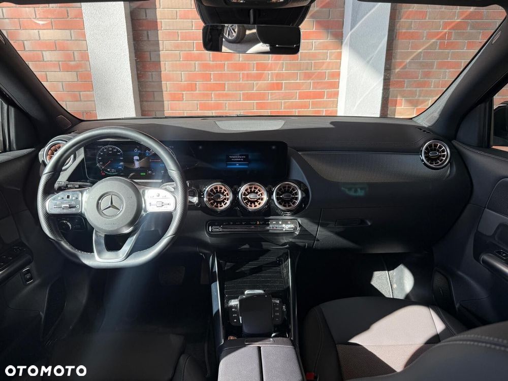Mercedes-Benz EQA 300 66.5kWh 4-Matic Progressive - 14