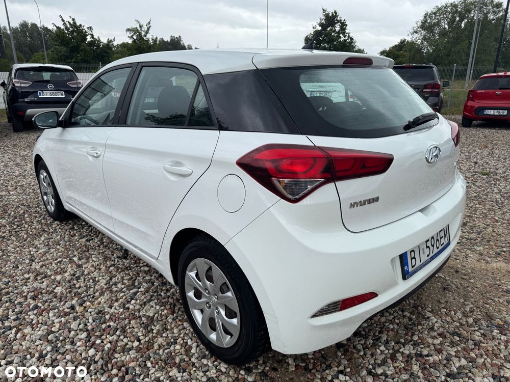 Hyundai i20 - 4