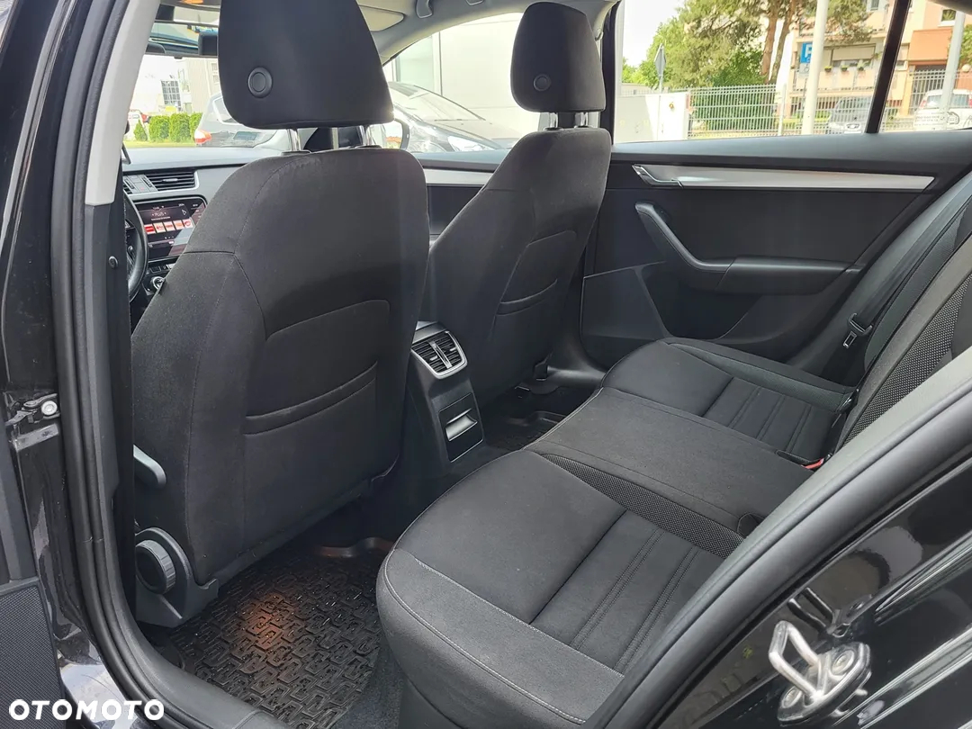 Skoda Octavia 1.6 TDI Ambition - 12