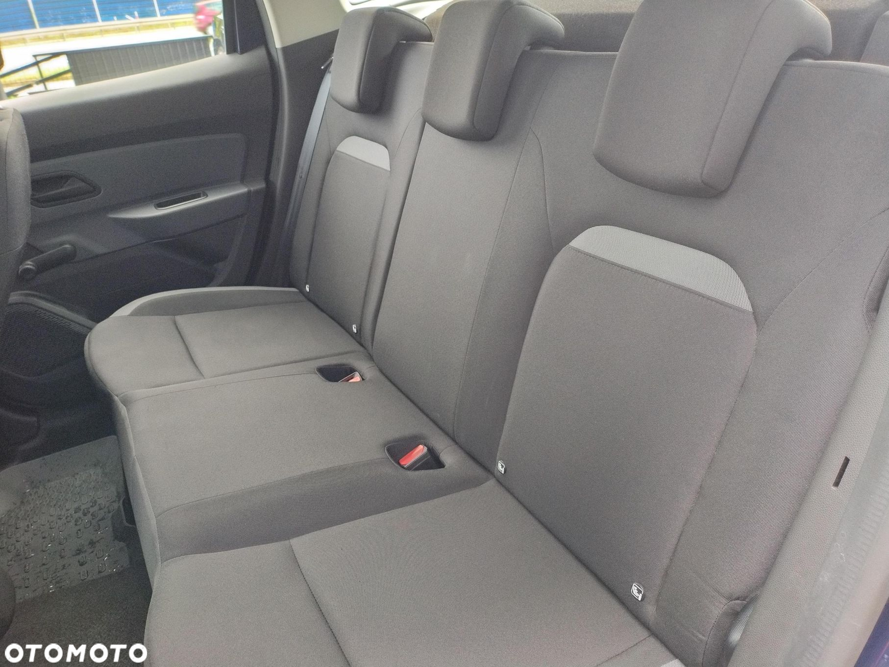 Dacia Duster 1.0 TCe Essential - 16