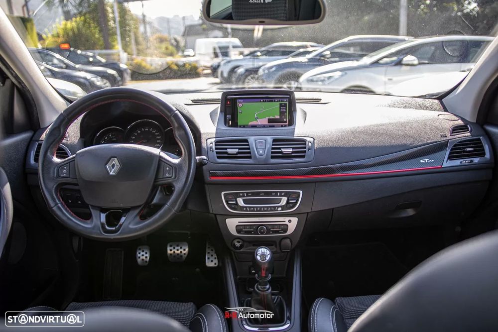 Renault Mégane Sport Tourer 1.6 dCi GT Line - 27
