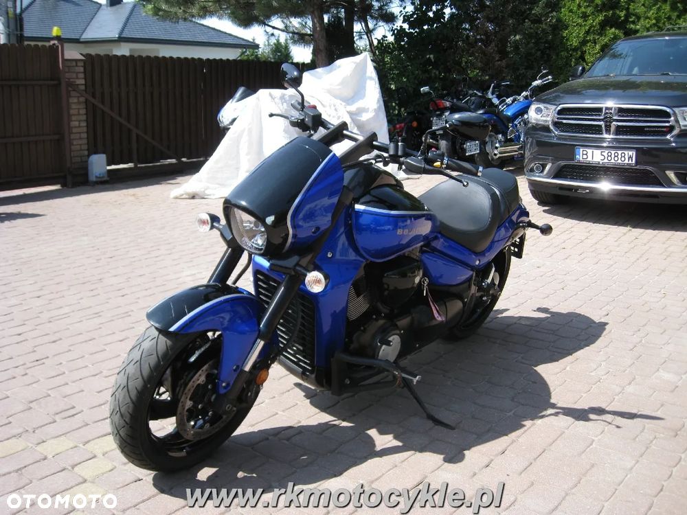 Suzuki Boulevard - 7