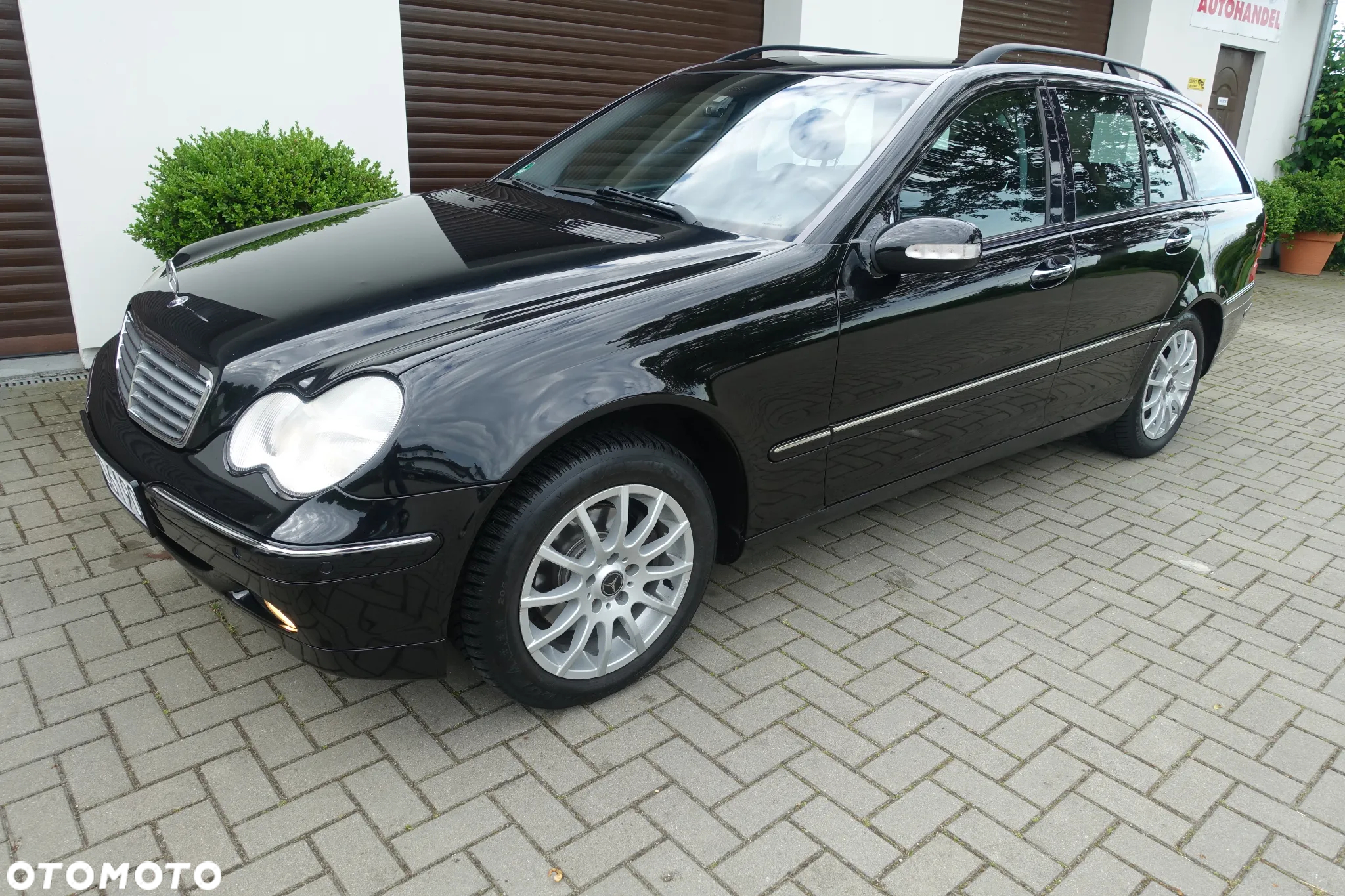 Mercedes-Benz Klasa C 180 T Kompressor Automatik Avantgarde - 27