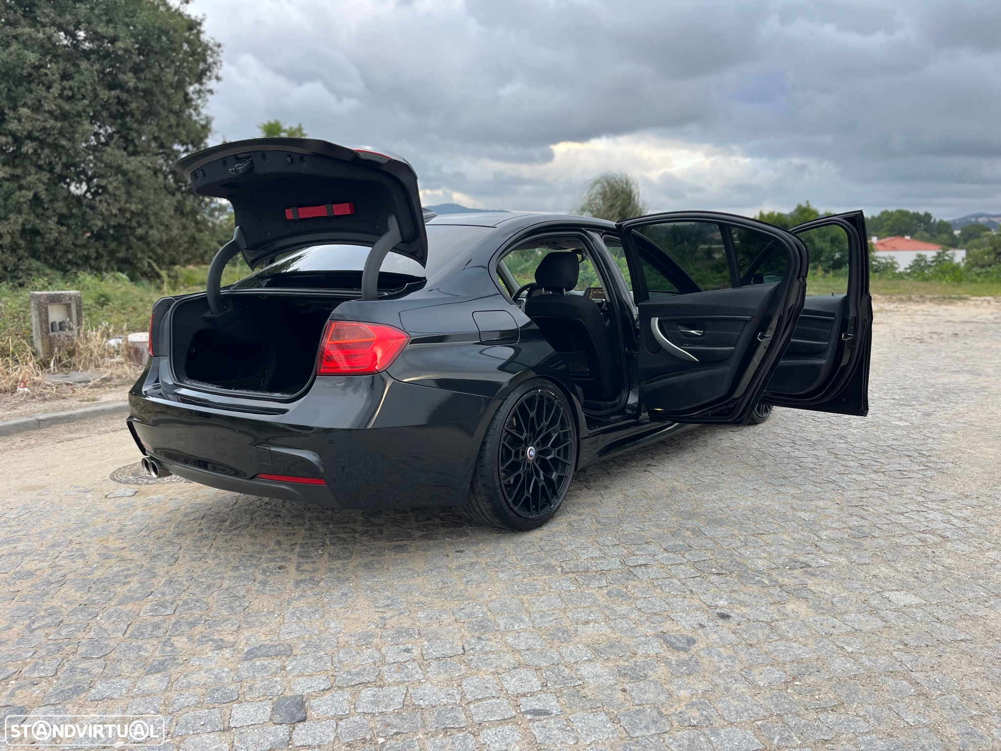 BMW 318 d Sport - 8