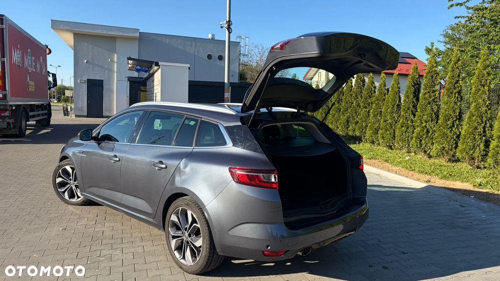 Renault Megane ENERGY TCe 130 EDC BOSE EDITION - 8