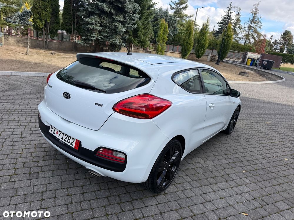 Kia Ceed - 7