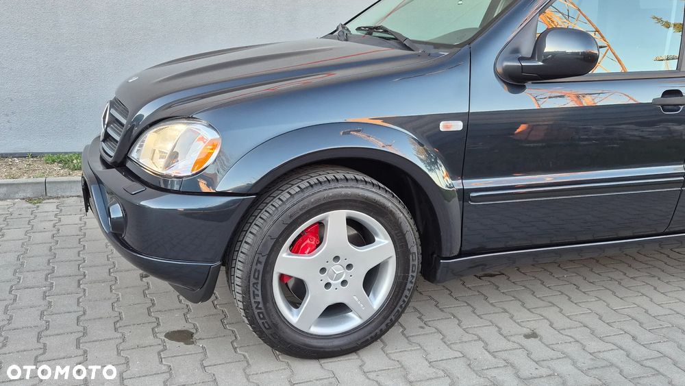 Mercedes-Benz ML - 11