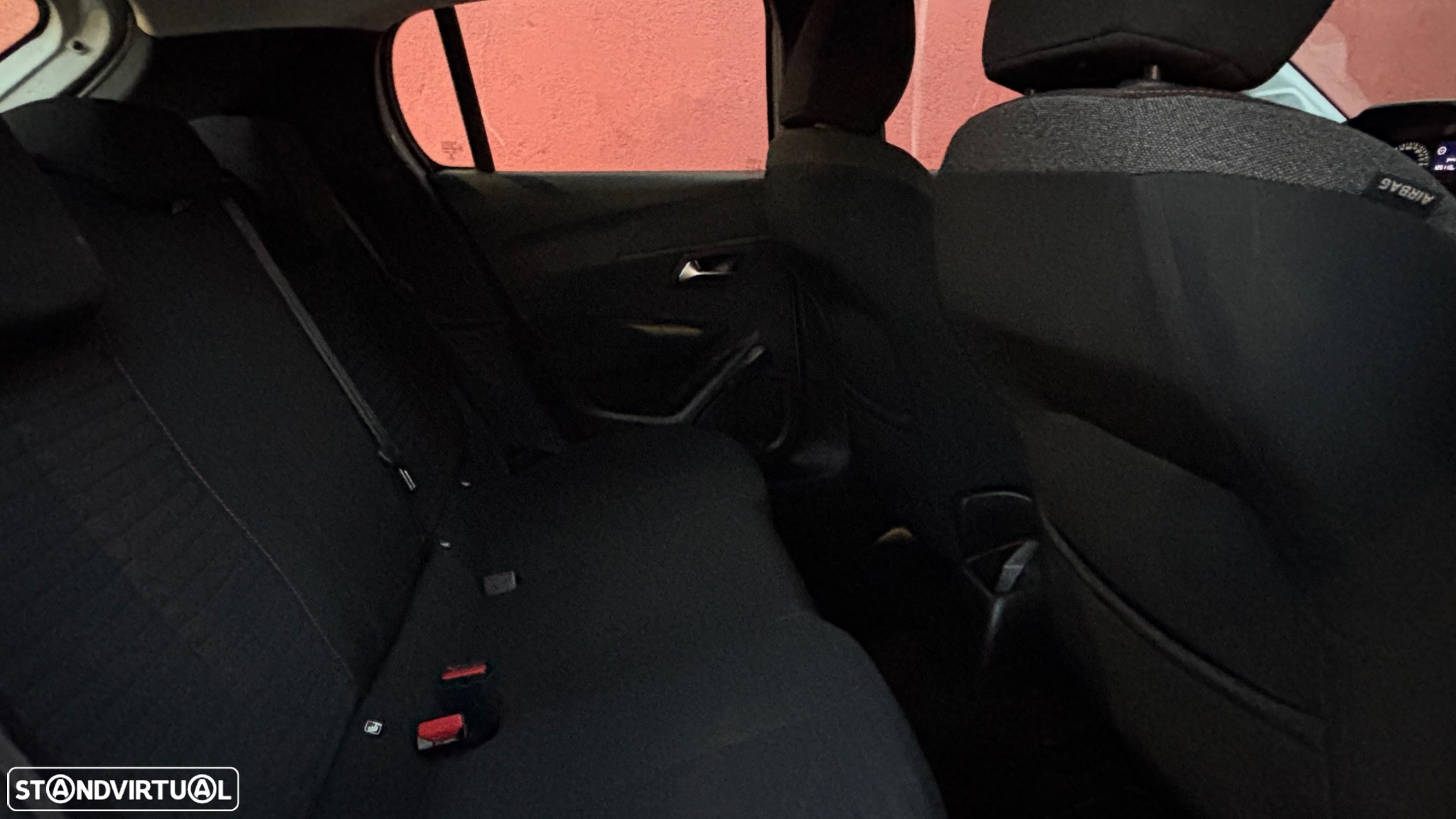 Peugeot 208 1.2 PureTech Active - 10