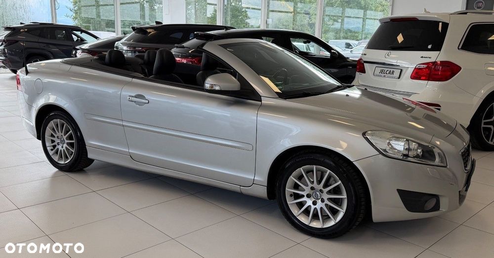 Volvo C70 2.0D Momentum - 29
