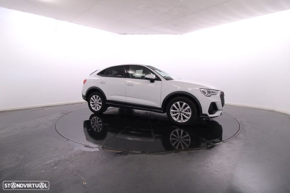 Audi Q3 Sportback 45 TFSIe S line S tronic - 10