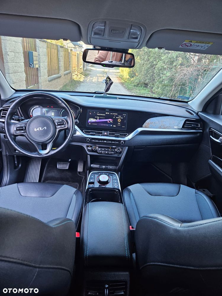 Kia Niro 64kWh L - 14