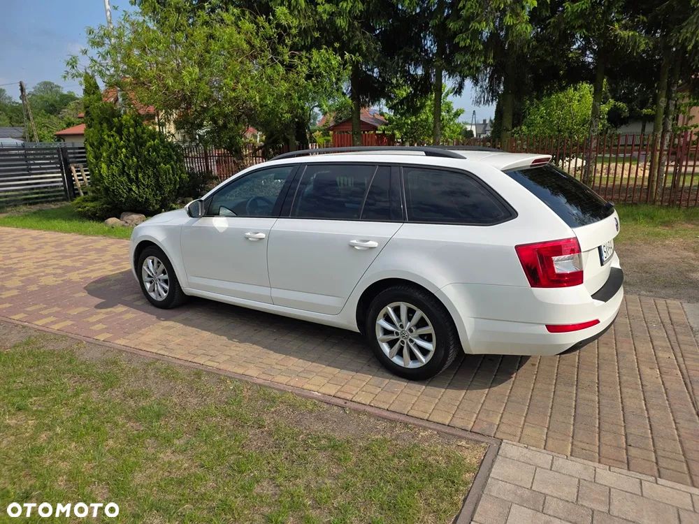 Skoda Octavia 1.6 TDI Active - 4