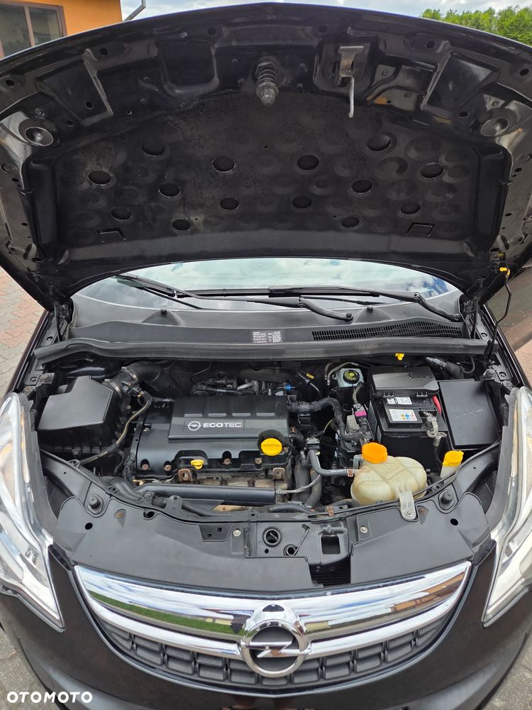 Opel Corsa 1.4 16V Satellite - 19