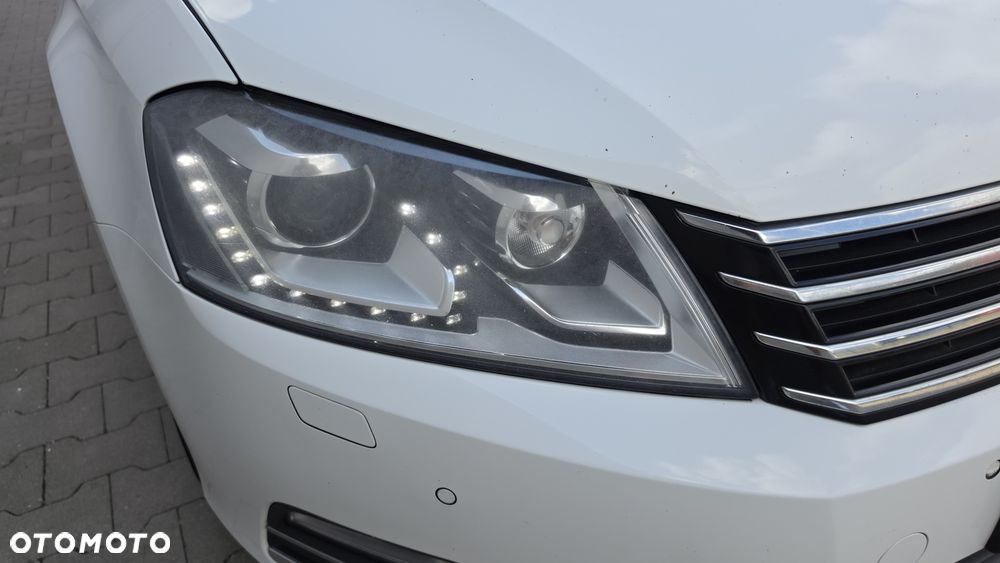 Volkswagen Passat 2.0 TDI Highline - 21
