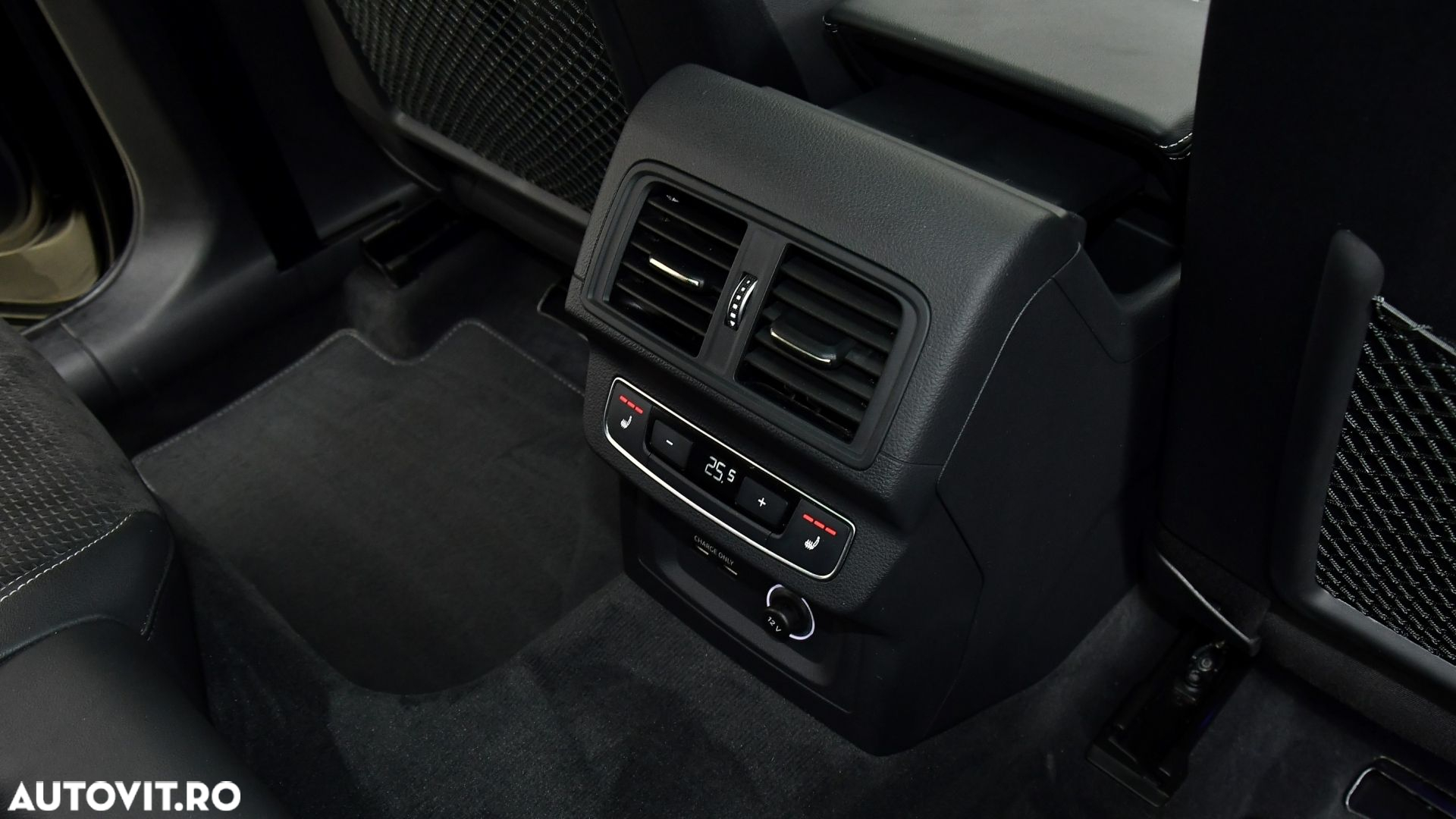 Audi Q5 55 TFSI e quattro S tronic - 29