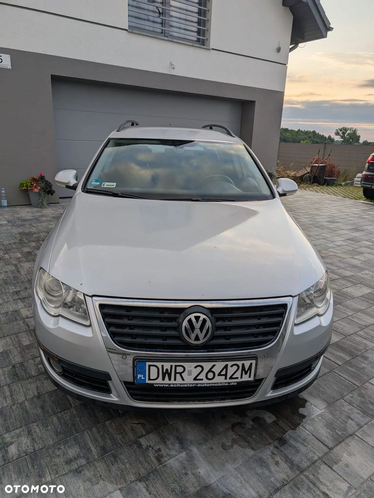 Volkswagen Passat 2.0 TDI DPF Trendline - 6
