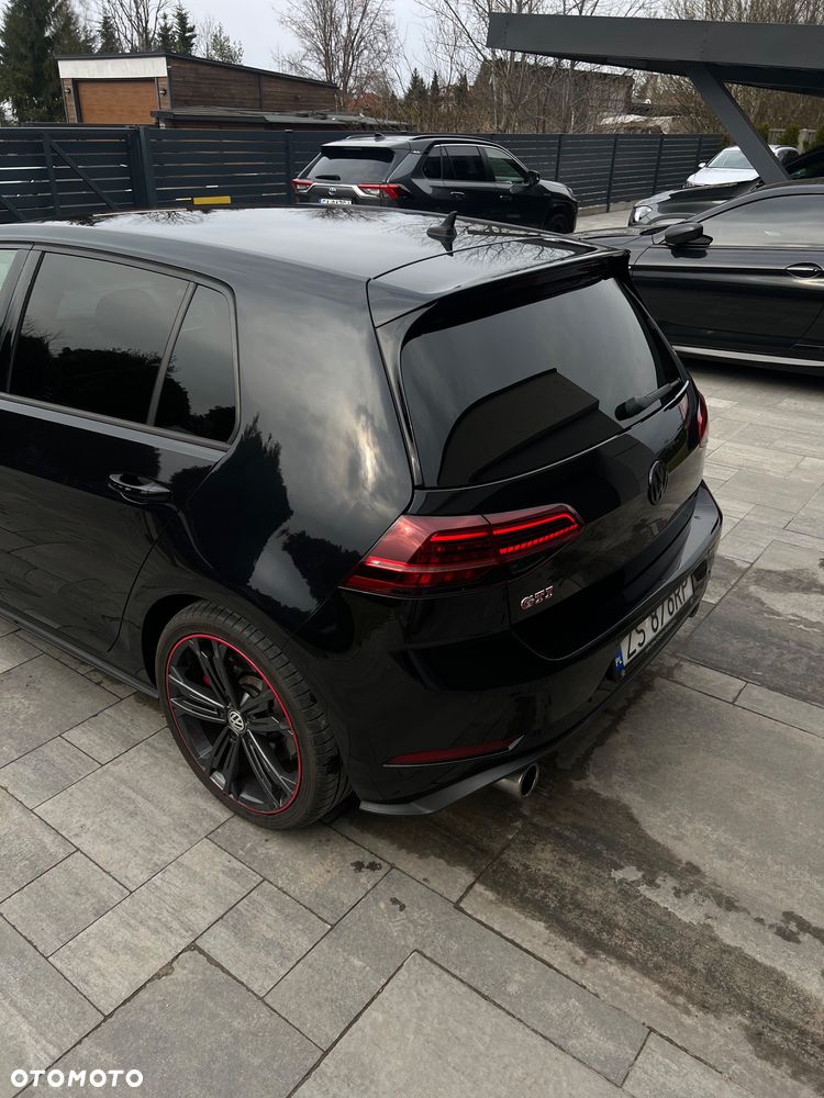 Volkswagen Golf GTI (BlueMotion Technology) DSG Performance - 6