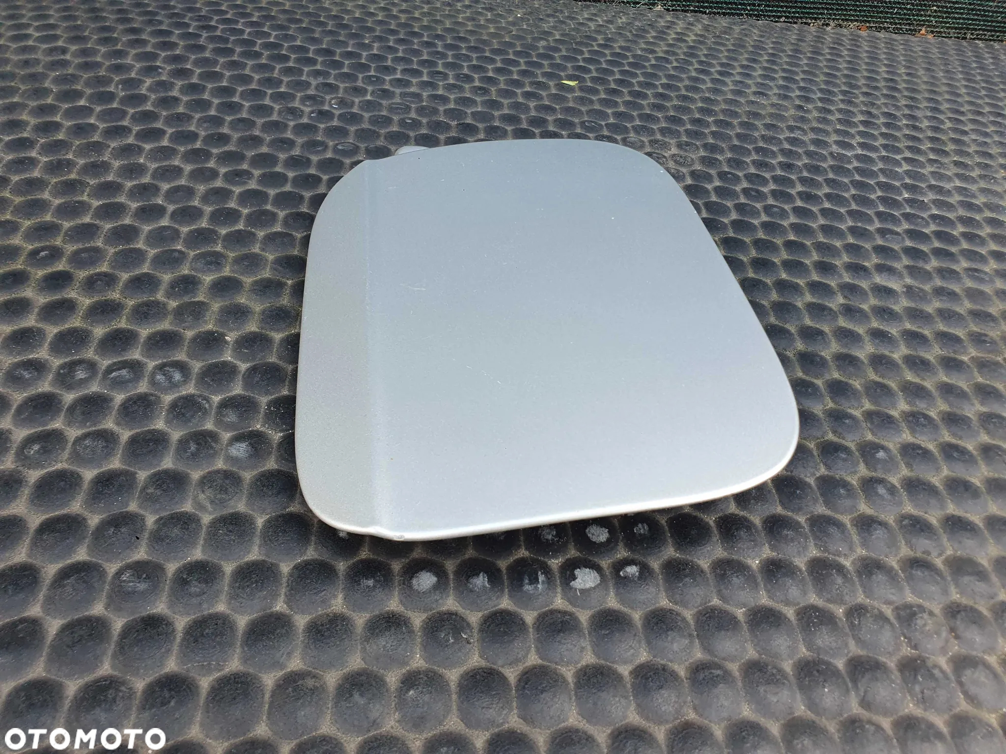 Klapka Wlewu Paliwa Wlew LY7W Srebrna Audi A4 B7 Sedan Kombi - 10