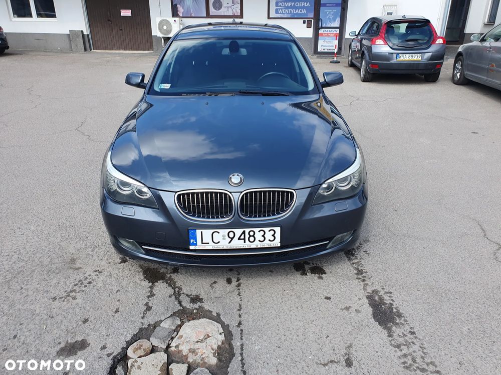 BMW Seria 5 525d - 9