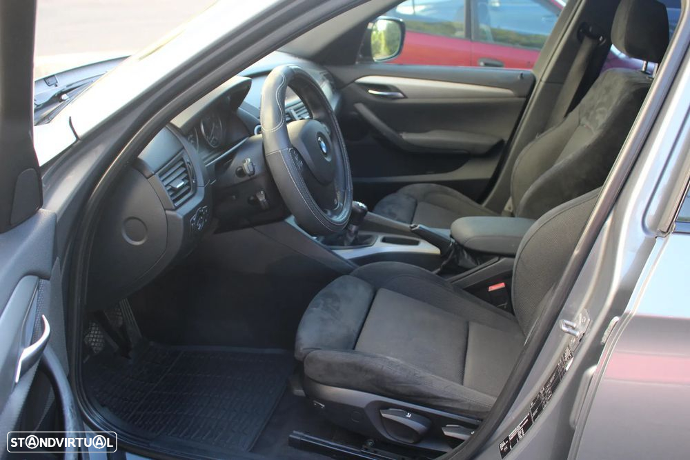 BMW X1 18 d sDrive Pack M - 10