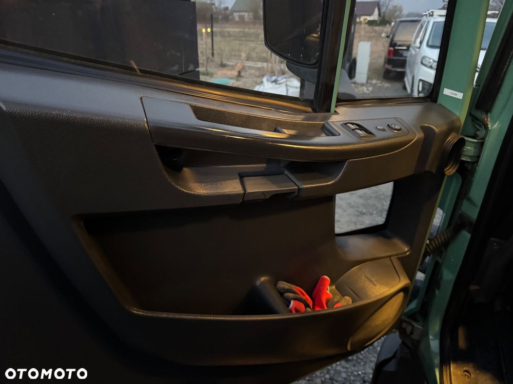 Iveco Eurocargo 75E18 - 10