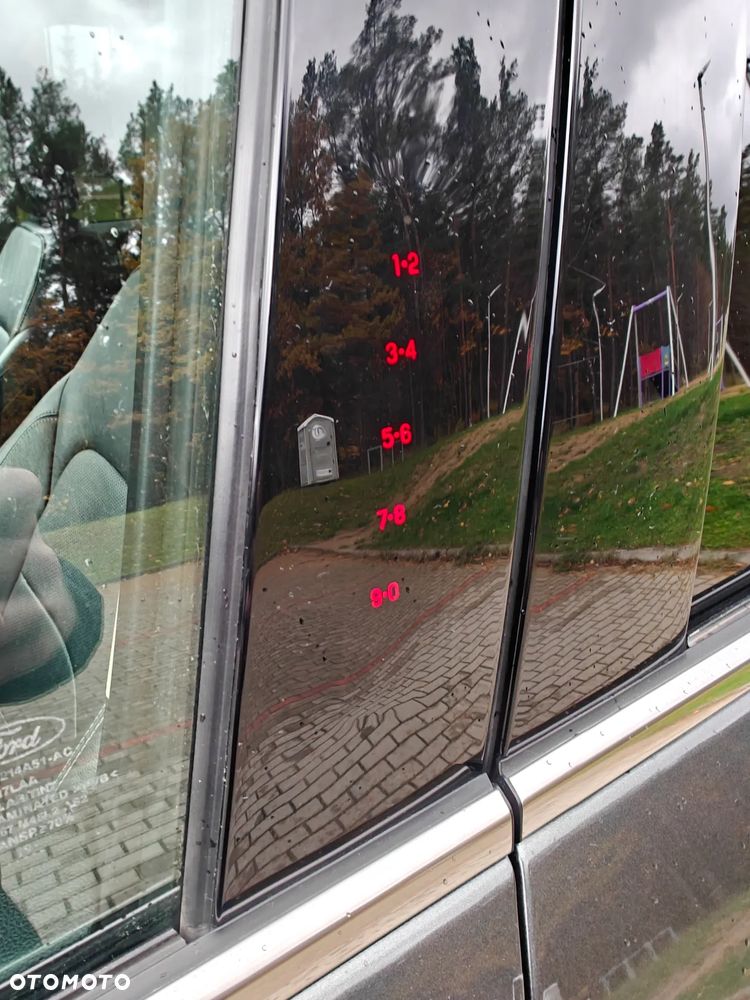 Ford Kuga 2.5 Duratec FHEV TITANIUM - 21