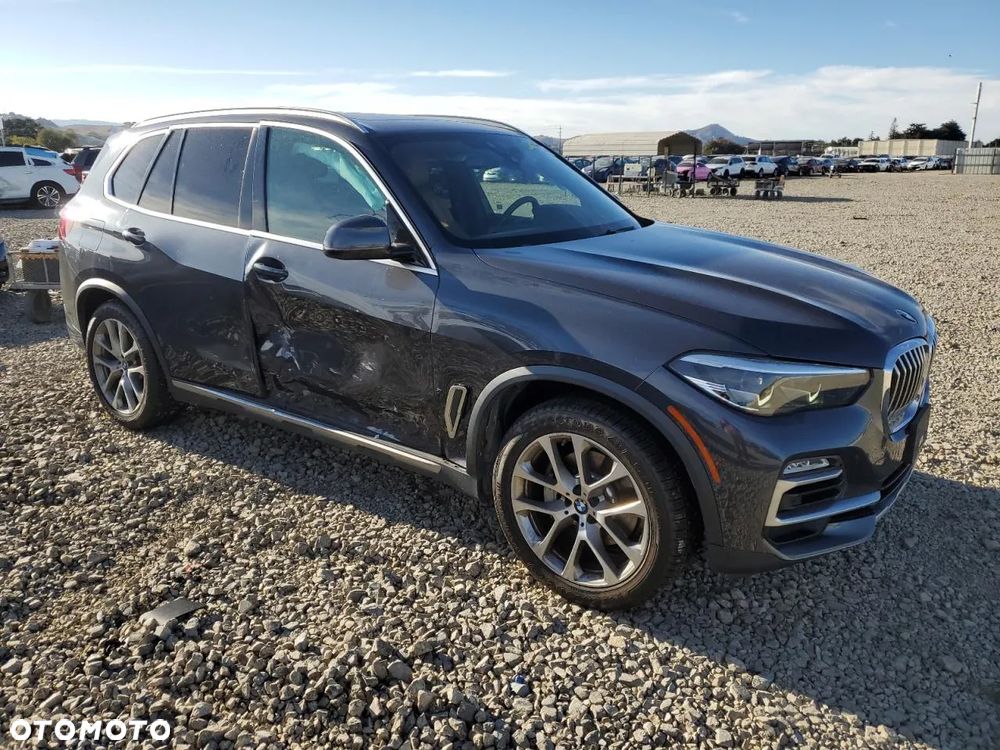 BMW X5 xDrive40i - 5