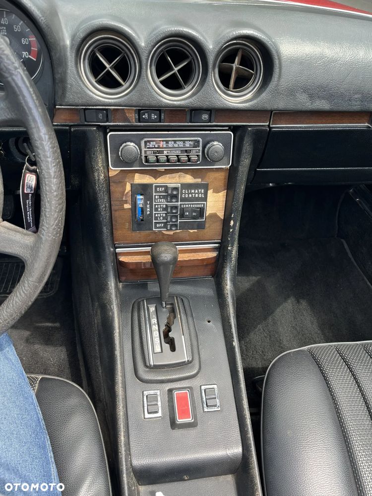 Mercedes-Benz SL - 25