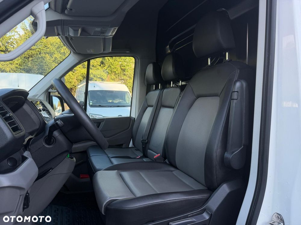 Volkswagen Crafter / L3H3 / 2.0 177KM /  AUTOMAT / NAJBOGATSZA WERSJA / TABLET / NAVI / SKÓRA / FV23% - 9