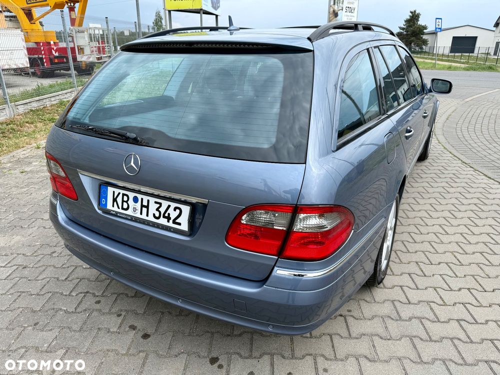 Mercedes-Benz Klasa E 320 CDI 4-Matic Avantgarde - 8