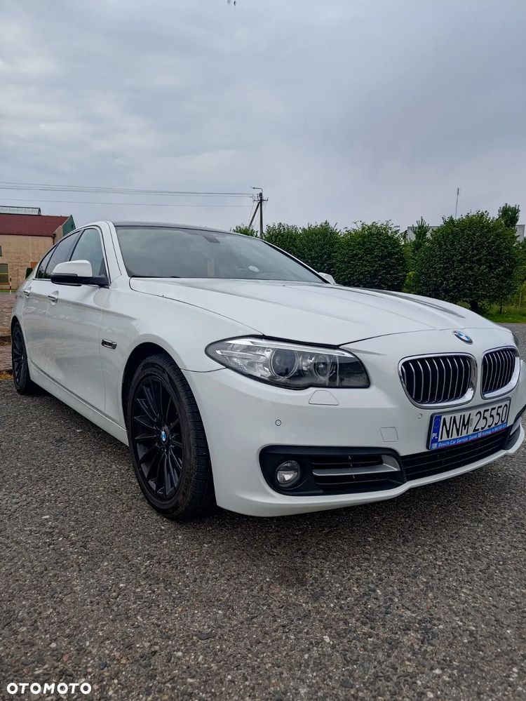 BMW Seria 5 528i - 4