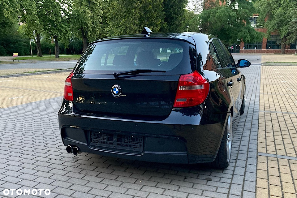 BMW Seria 1 120d - 12