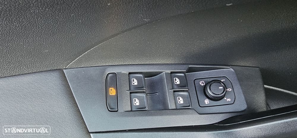 VW T-Cross 1.0 TSI Urban - 17