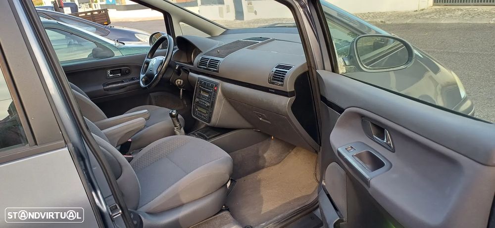 VW Sharan 2.0 TDI Confortline - 7