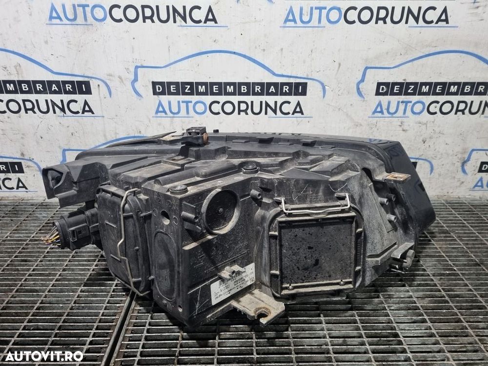 Far Stanga AUDI Q5 2008 - 2012 SUV 4 Usi (1204) Fara xenon - 2