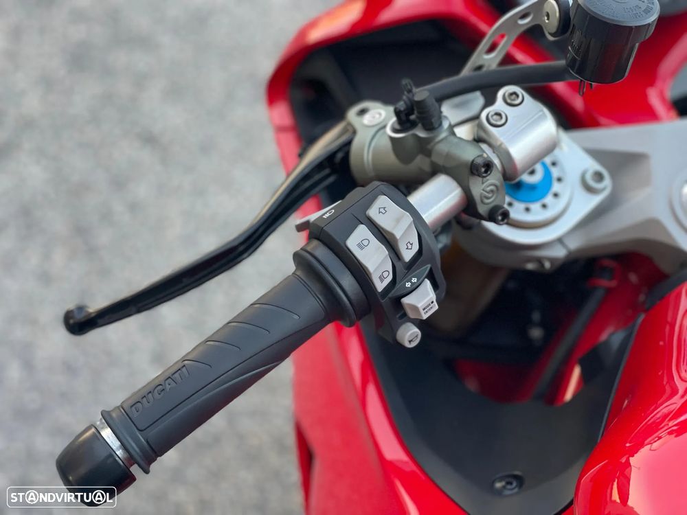 Ducati Supersport 950 S - 8