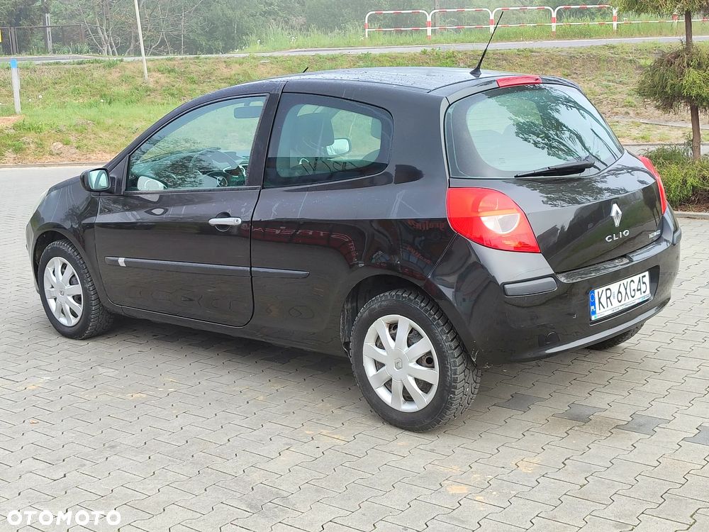 Renault Clio - 3