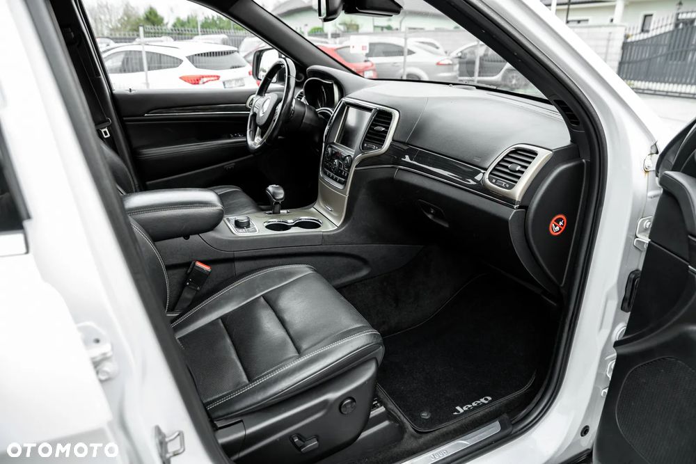Jeep Grand Cherokee 3.0 V6 Multijet 4WD Automatik Overland - 24