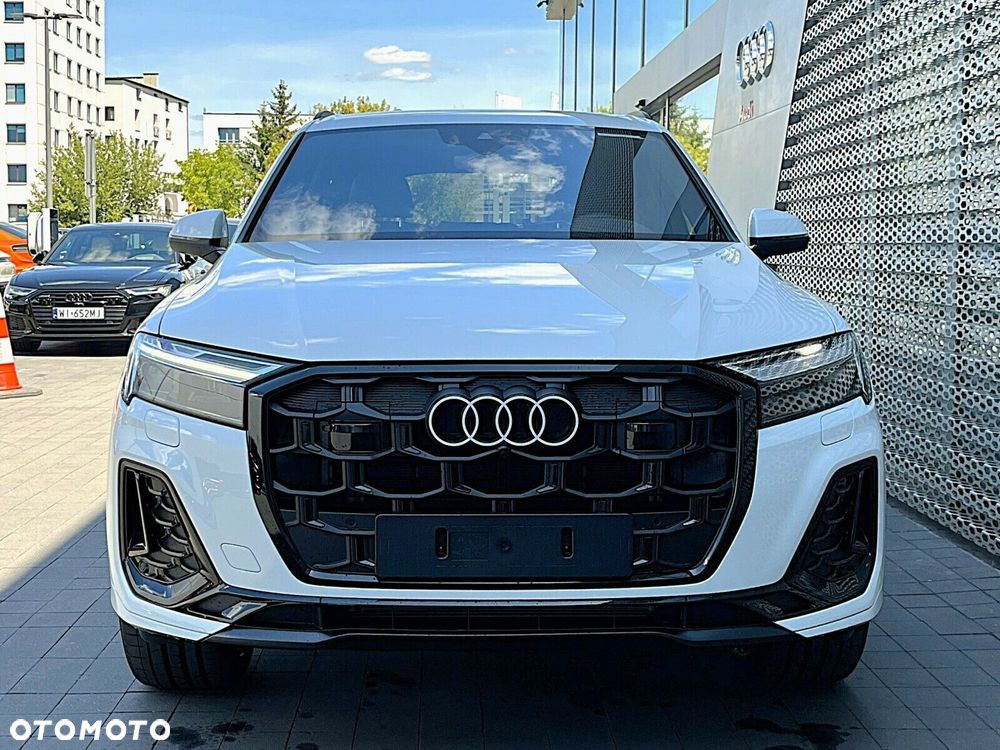 Audi Q7 - 7