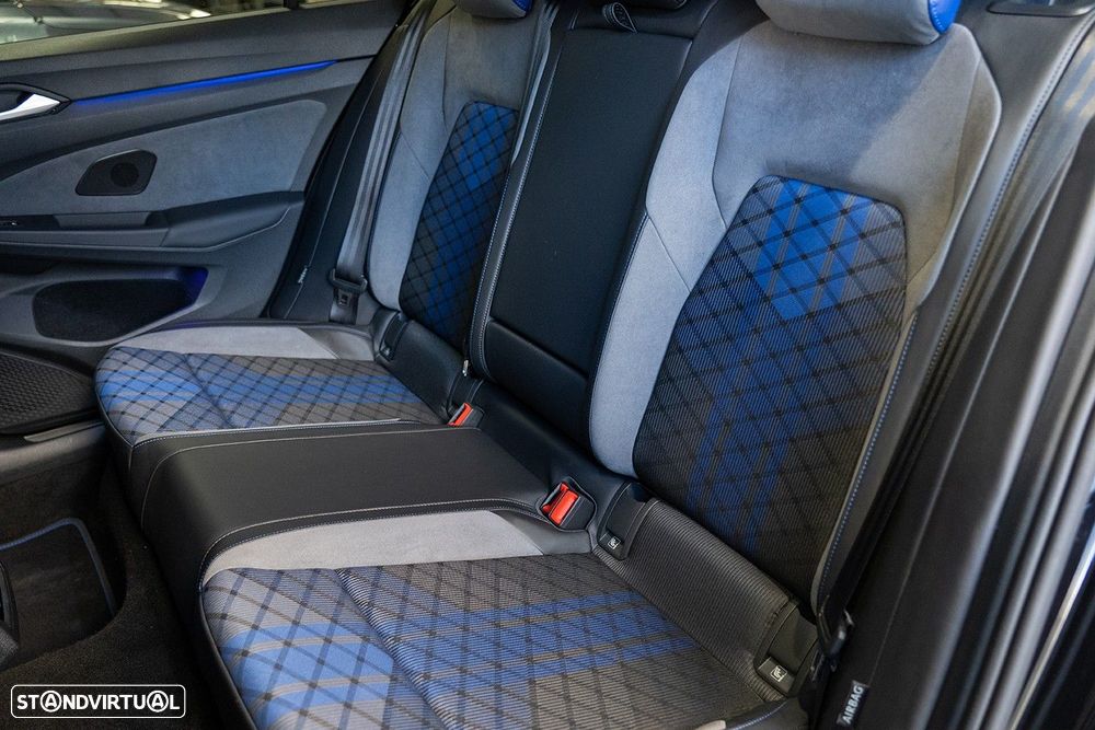 VW Golf 2.0 TSI R DSG - 46