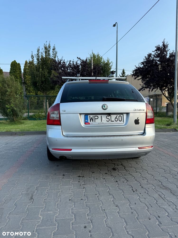 Skoda Octavia 2.0 TDI Family - 19