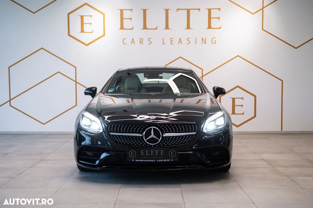 Mercedes-Benz SLC 300 9G-TRONIC - 2