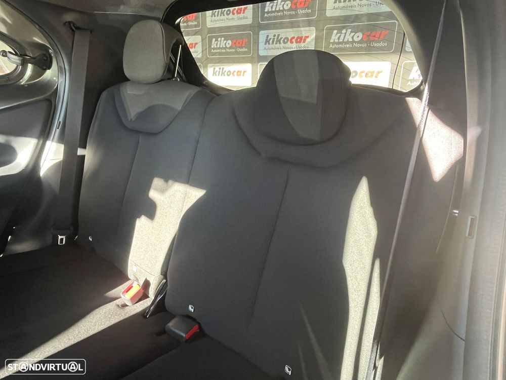 Toyota Aygo X 1.0 Pulse CVT - 46